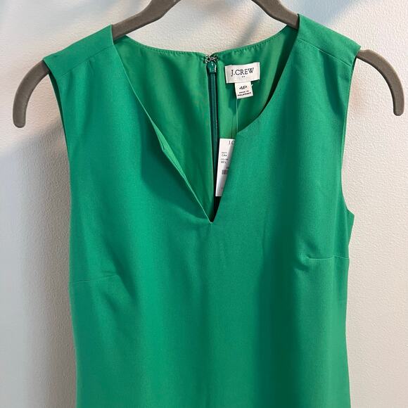 NWT J.Crew Green Sleeveless V-neck Shift Dress Size 4P - Picture 3 of 9
